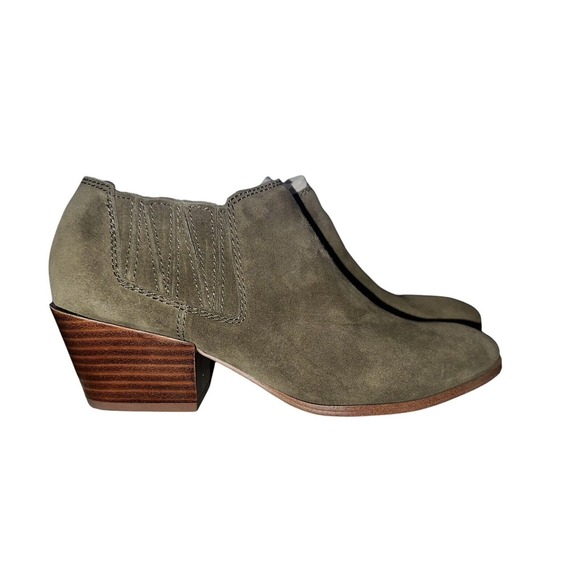 Franco Sarto Shoes - Franco Sarto Women's L-Dylann Shoes, Green Suede, 8M (US), NEW IN BOX